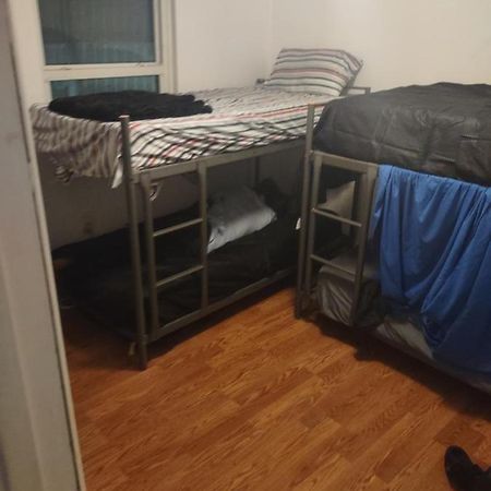 Omar'S Place - Shared Rooms Miami Exterior photo